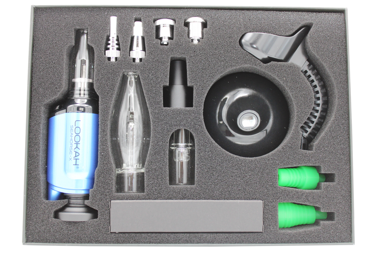 top view of the Lookah Seahorse X and all the attachments in the product, a multi use vaporizer that allows use as a concentrate vaporizer, concentrate straw, oil vaporizer, and e-nail. Made with a powerful battery for long term use.