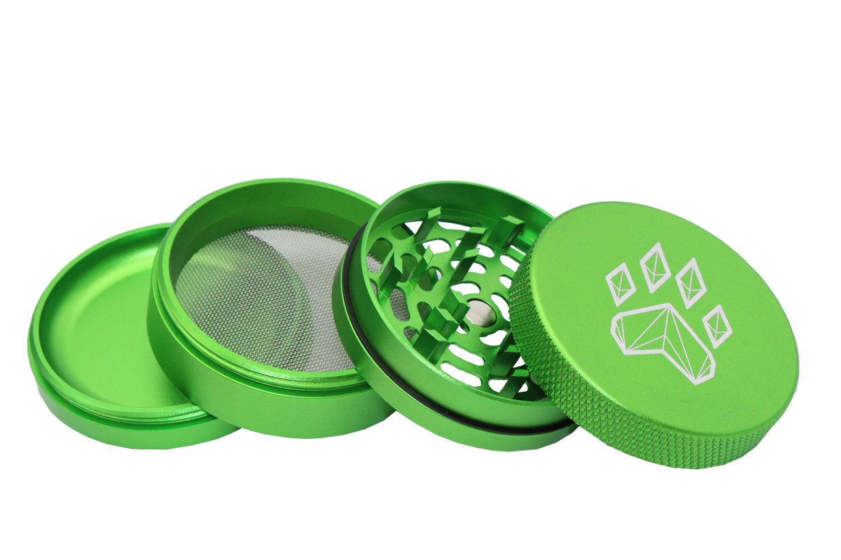 exploded view of the wolf grinders 2.5" 4 piece metal grinder. made of durable aluminum construction and anodized green finish for a premium feel.
