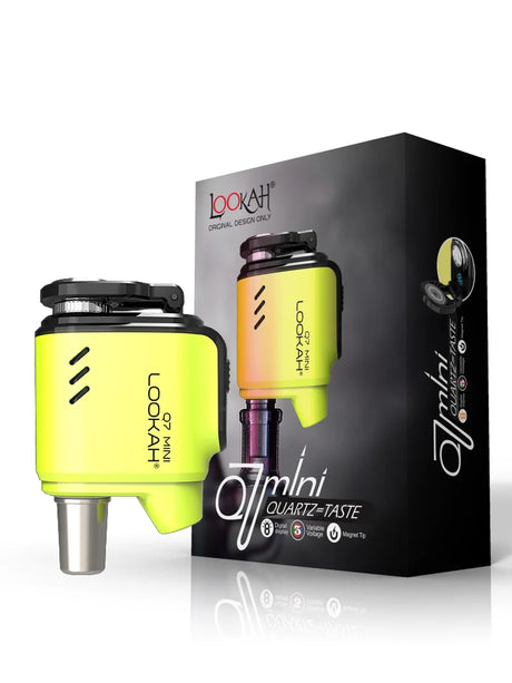 Front view of the Lookah Q7 Mini enail banger kit in neon green. This portable e-nail uses a Type-C fast-charging port to fully replenish battery life in approximately 60 to 90 minutes.