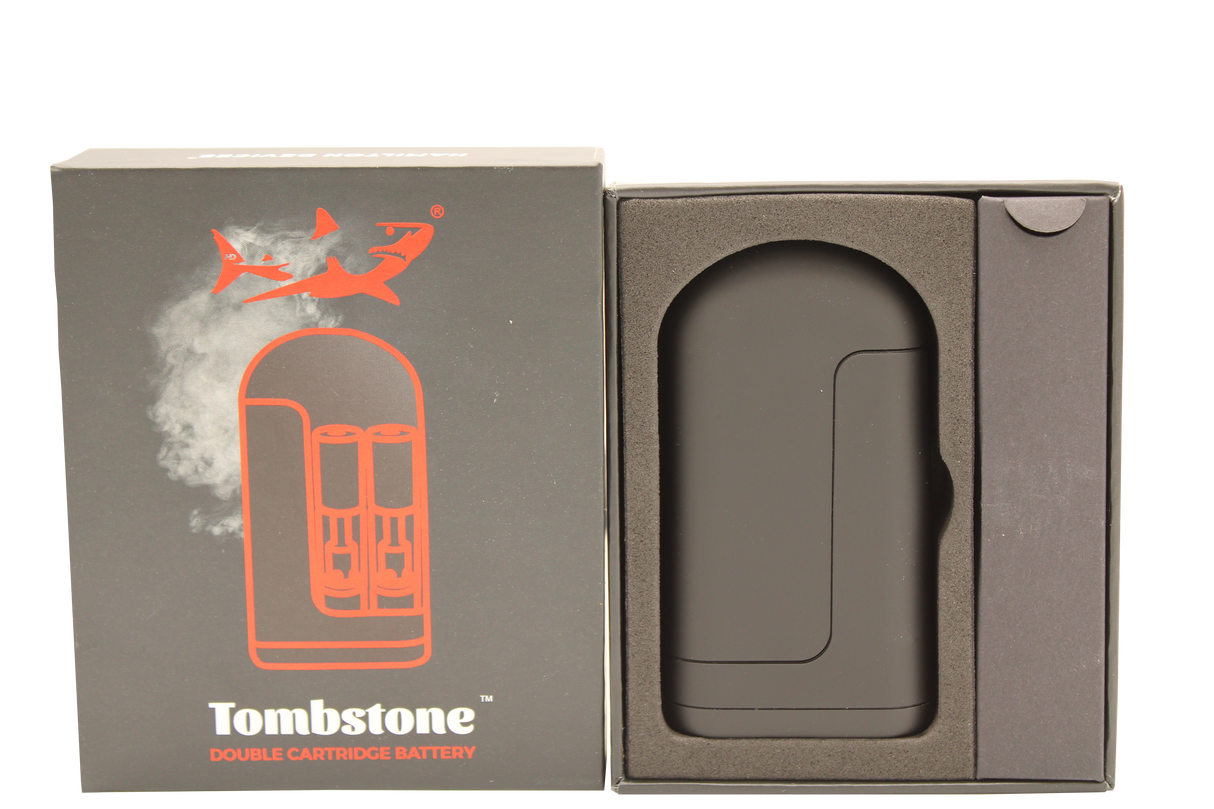 Front view of the Tombstone vaporizer battery a dual cartridge battery able to carry two cartridges for more customizable cloud while also able to store the cartridges for safe storage.