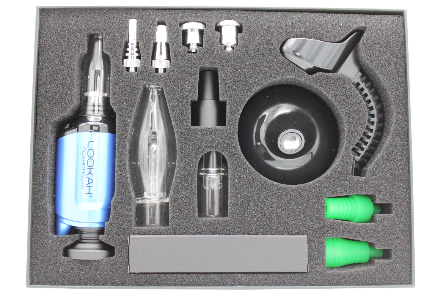top view of the Lookah Seahorse X and all the attachments in the product, a multi use vaporizer that allows use as a concentrate vaporizer, concentrate straw, oil vaporizer, and e-nail. Made with a powerful battery for long term use.