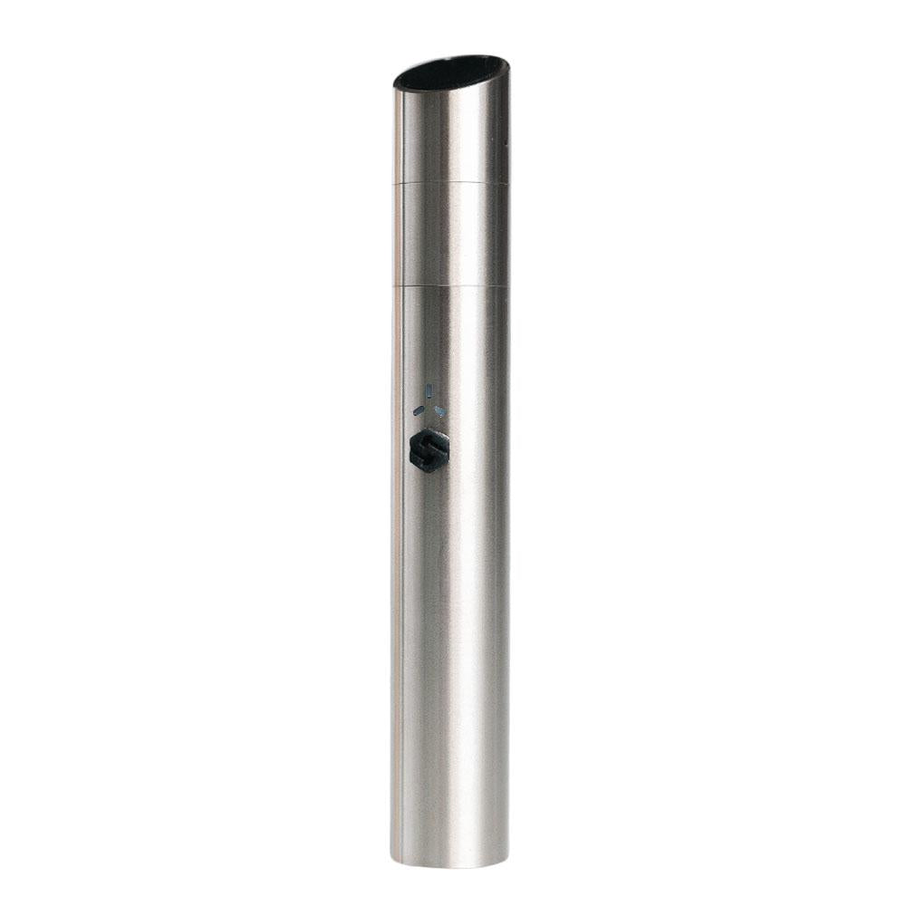 front view of the Stone smith's Slash in black. A premium concentrate pen that is built with cog free airflow technology and a seamless loading integrated straw.