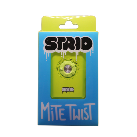 front view of the Strio Mite Twist a unique vaporizer with strong battery and a analogue temperature adjustment similar to a combination lock for a more tactile feel.