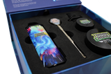 side view of the Xvape Tommy Chong Aria kit. A collaboration with a full encompassing kit for a wide range of concentrates.