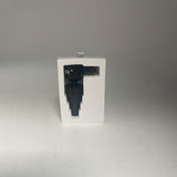 Front view of the Fly Fresh Reversibowl Switch in. This 4-in-1 modular aluminum slide is engineered to fit 14mm and 19mm male or female joints to resolve hardware compatibility issues with water pipes.