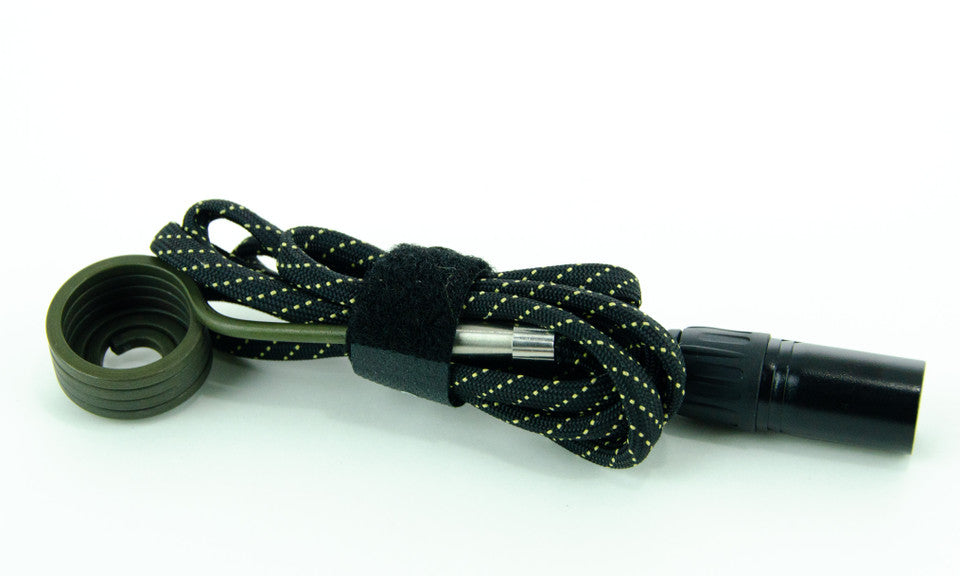 Front view of the G9 Greenlight Vapes replacement coil heater XLR in black and silver. This highly durable Kevlar-wrapped heating cord is designed to safely deliver precise temperatures to your e-nail setup for perfectly vaporized concentrates.