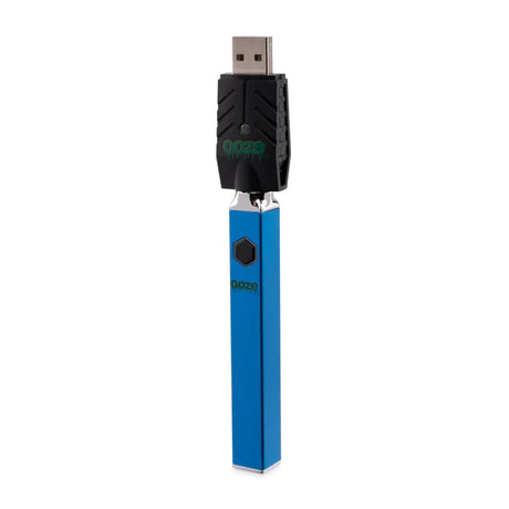 Front view of the Ooze Quad 510 battery in sapphire blue. This unique vaporizer features an innovative square design that prevents the device from rolling off flat surfaces and cracking attached glass cartridges.