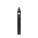 Top down angled view of the Ooze Twist 650mAh battery in black highlighting the universal 510 thread connection in silver. Expertly machined to industry standards, this top connection safely and securely fits the vast majority of pre-filled oil and extract cartridges on the market.