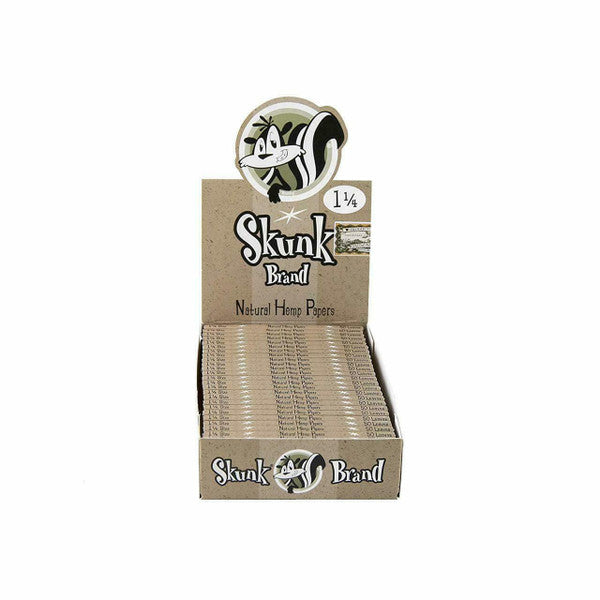 SKUNK BRAND NATURAL GUM PAPERS 1 1/4 SIZE